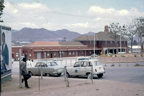 oc_rs_umtali_station_taxis_1968.JPG
