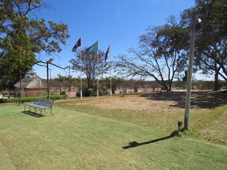 cl_golf_bcc_country_club_tennis_courts