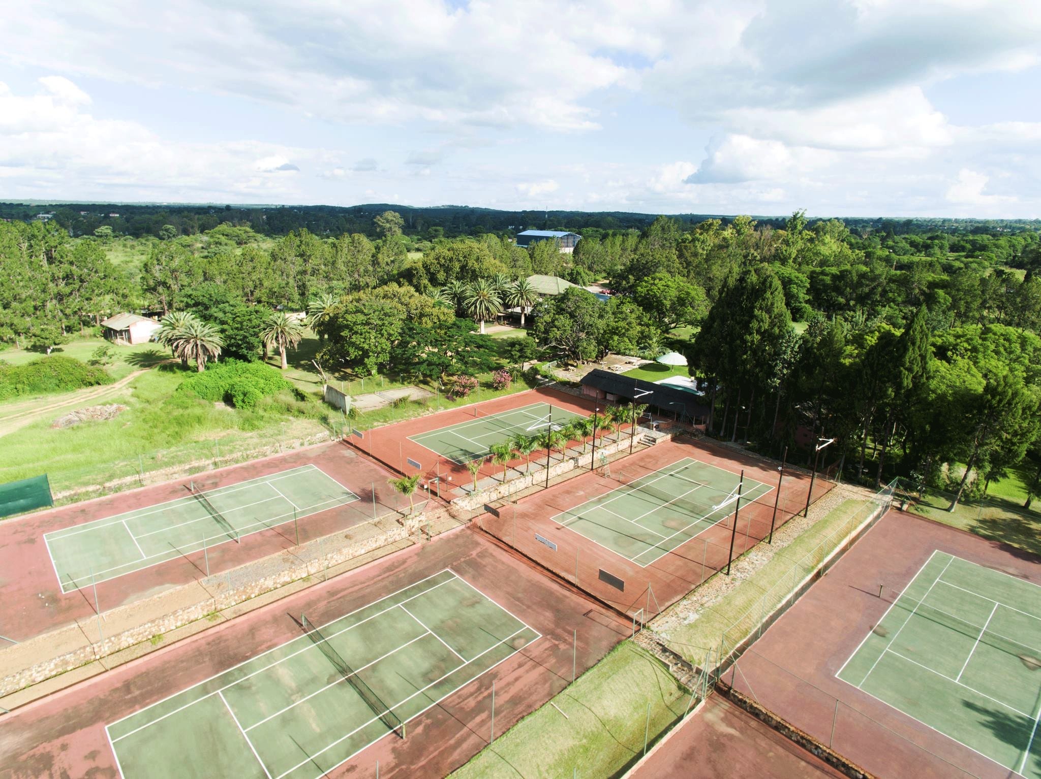 cl_golf_bcc_tennis_courts_all