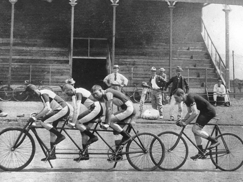 cl_qsc_1897_cycling_race