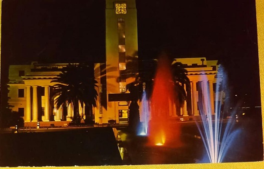 pc_recent_city_hall_fountain_lights_leih