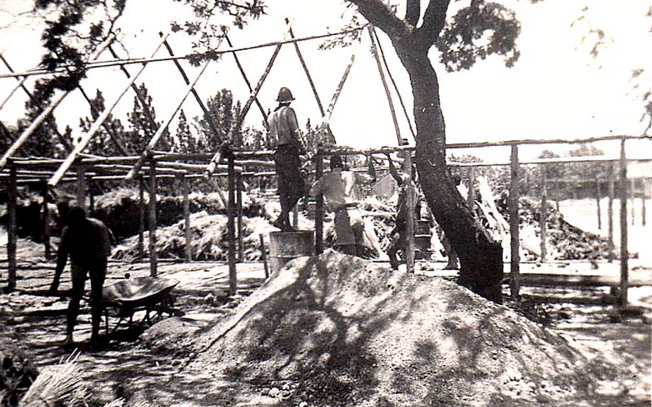 at_air_itw_hillside_1940s_no5_construction