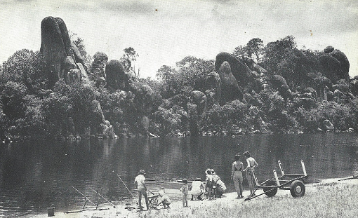 dam_mal_fishing_1950s