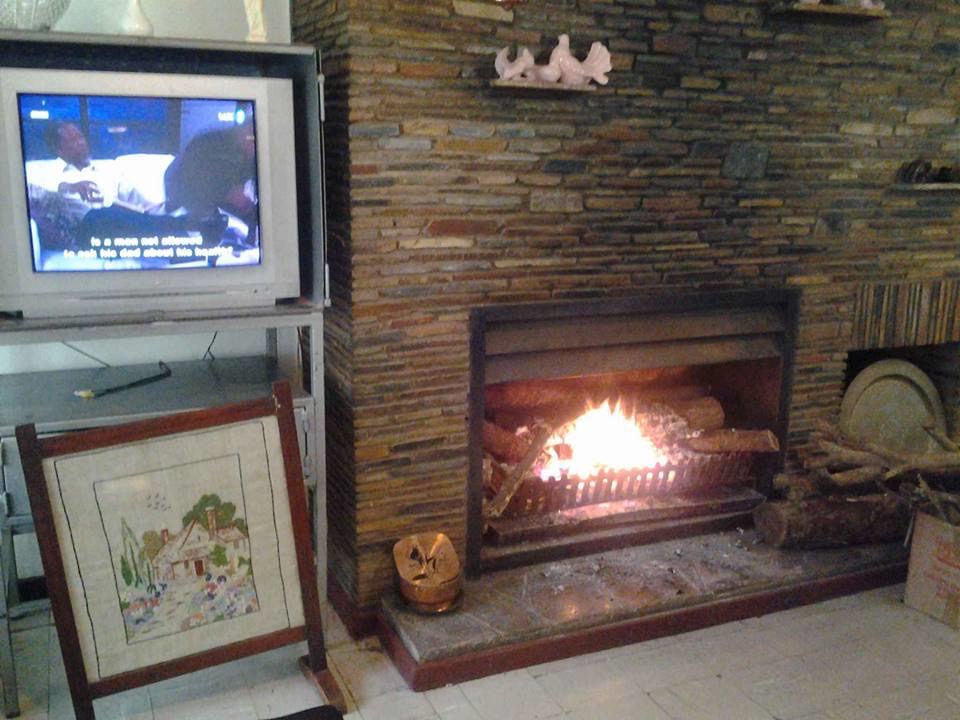 at_oah_gard_fireplace